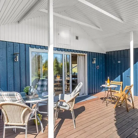 Florina - 10km From The Sea By Interhome