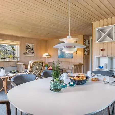 Florina - 10km From The Sea By Interhome