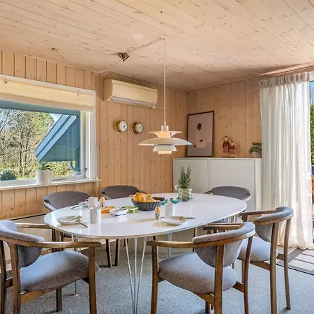 Florina - 10km From The Sea By Interhome